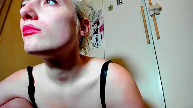 Monicbabe online show from September 20, 10:02 am