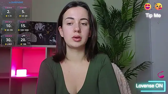 SweetieKendl online show from February 26, 9:36 pm