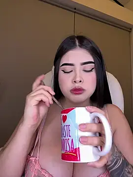 misslollipop04 online show from February 10, 5:21 am