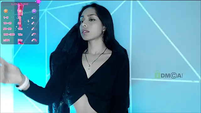 lilylouisee online show from February 9, 1:52 am