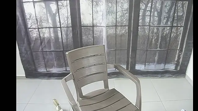 Stryxcy online show from April 27, 4:26 pm