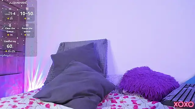honeykitty 777 online show from July 23, 3:04 am