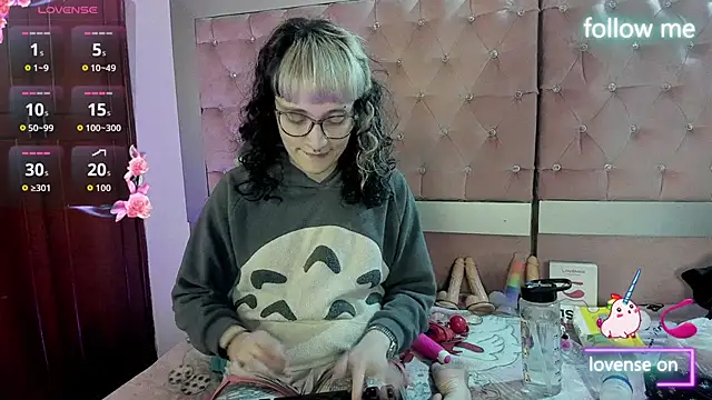 neeko princes online show from March 3, 12:22 pm