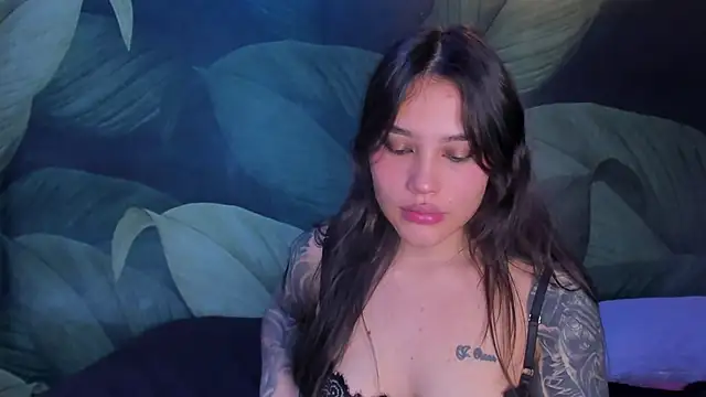 sweett dirty online show from October 18, 1:36 pm