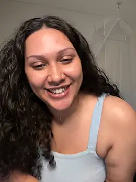 Lickplayofficial online show from March 24, 8:25 pm