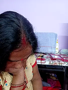 reemacouple007 online show from February 27, 4:23 am