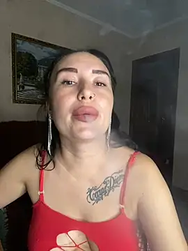 Roxana Bell online show from July 14, 2:33 pm