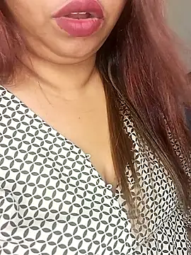 Ravina patil1 online show from March 23, 8:31 am