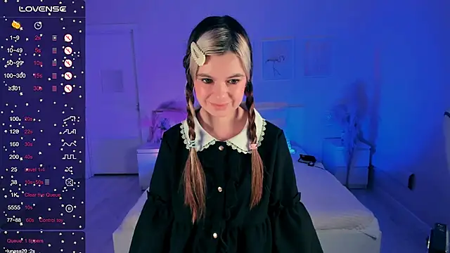 Lil Amelie online show from September 14, 2:48 pm