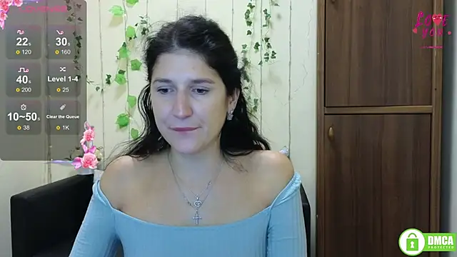 Alianna Solo Kisses online show from October 19, 11:23 am