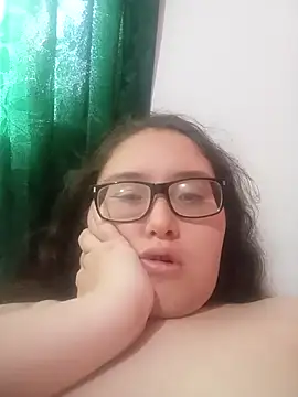 Snapshot of loba9706 chatting on October 21, 1:15 pm loba9706 online show from October 21, 1:15 pm