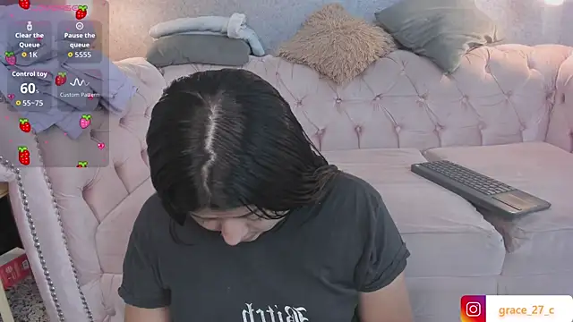 grace77   online show from November 29, 12:20 pm