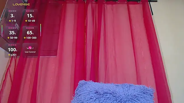 RominaFiore  online show from March 8, 2:04 am