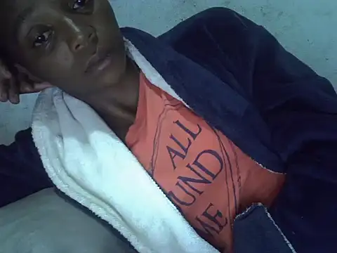 ElianeHot online show from December 18, 6:56 pm