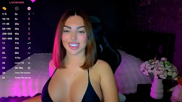 babyleilaa online show from February 9, 10:12 pm