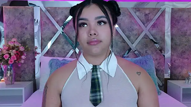 MarianaGarciaa   online show from October 23, 7:31 pm