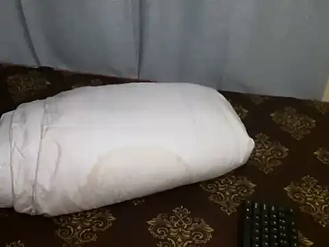 centzSexy online show from November 23, 4:04 am