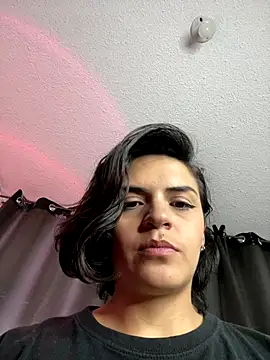 Snapshot of Sweet_Amy01 chatting on October 26, 8:26 pm Sweet Amy01 online show from October 26, 8:26 pm