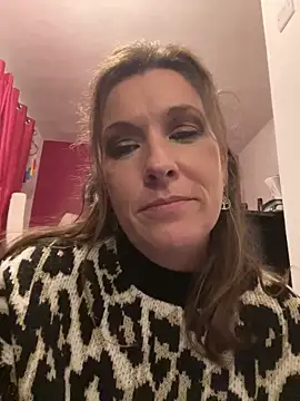 Lwhite1 online show from October 16, 10:34 pm