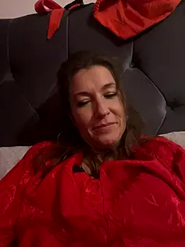 Lwhite1 online show from October 26, 7:20 pm