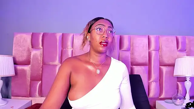 dirtyvictoria online show from September 15, 12:24 pm