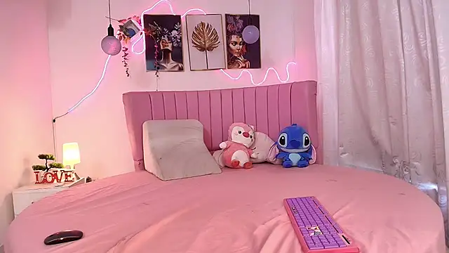 Azul horney online show from February 28, 10:20 pm