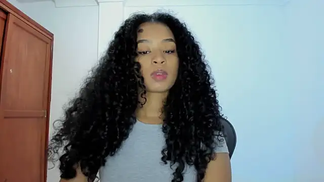 Tammy-Bliss online show from October 21, 1:31 am