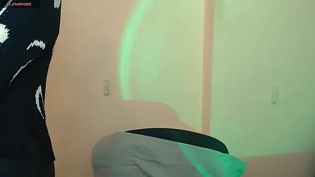 AmandaSell online show from March 17, 7:45 am