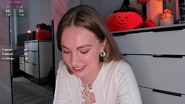 LoveGameSexx online show from October 18, 11:13 am