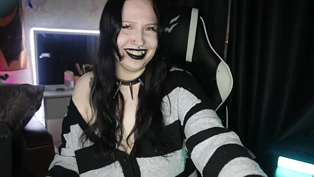 Kitty goth online show from June 19, 10:13 pm