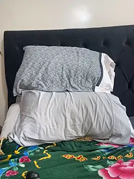 Wzz   online show from January 18, 8:21 am