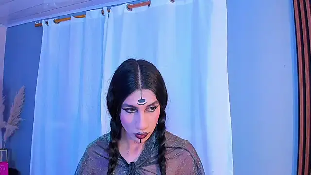 sofiaa grey  online show from October 31, 4:11 pm