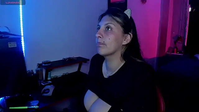 MIABOOBS   online show from September 9, 9:47 pm