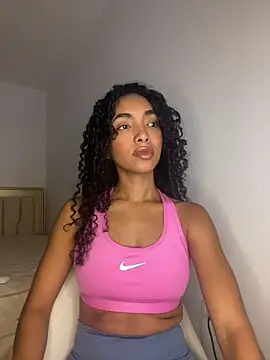 nicoleebony1 online show from November 18, 6:20 pm