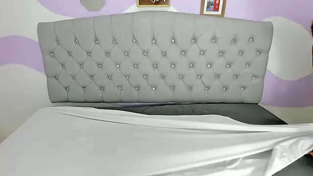 BRIYITHMENA online show from April 9, 2:11 pm