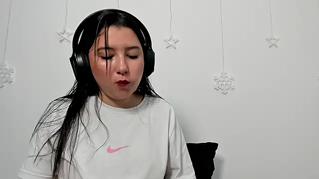 cami-01 online show from February 21, 9:04 pm