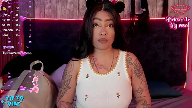 Neko Misaki online show from June 13, 10:34 am