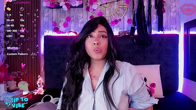 Neko Misaki online show from November 20, 2:29 pm