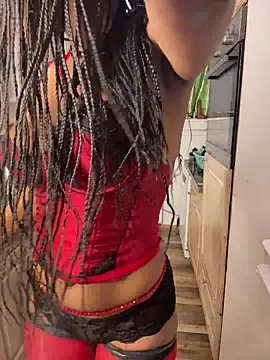 Shantel-Olivia online show from November 27, 8:50 am