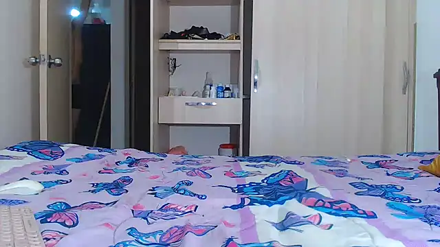 Jhhan234 online show from February 24, 11:53 am