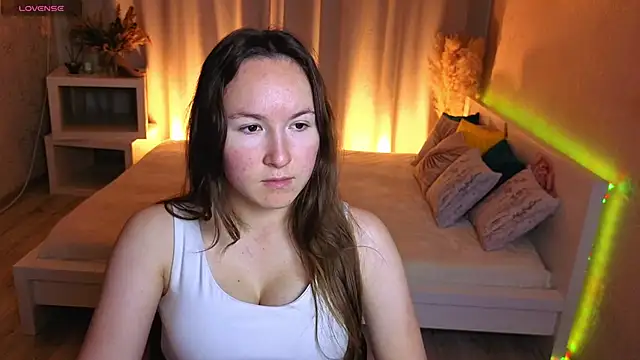 Snapshot of Little_doll_meow chatting on October 8, 2:49 am Little doll meow online show from October 8, 2:49 am