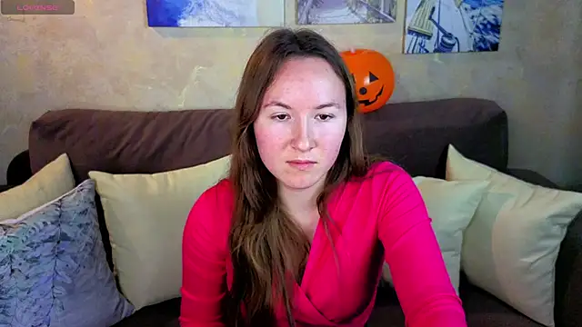 Snapshot of Little_doll_meow chatting on October 16, 4:15 am Little doll meow online show from October 16, 4:15 am