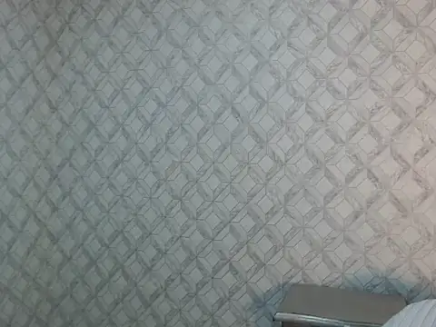 Emma-Wilson online show from April 8, 6:15 am