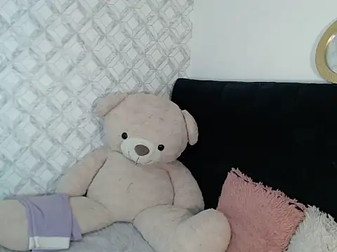 Emma-Wilson online show from January 11, 5:12 am