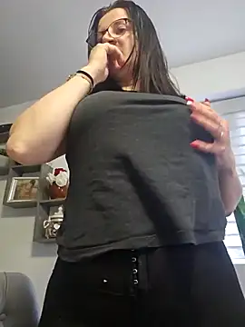 KristenVega online show from November 21, 9:33 am