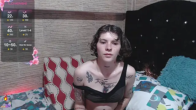 pretty cristal69 online show from October 25, 12:40 am