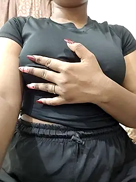MohiniHott online show from June 28, 4:41 am