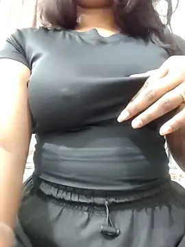 MohiniHott online show from March 5, 5:03 am