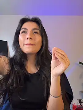 Dahian-peach online show from April 12, 10:01 pm