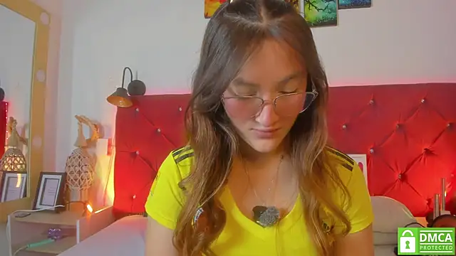 Ruth harvey  online show from March 29, 1:43 pm